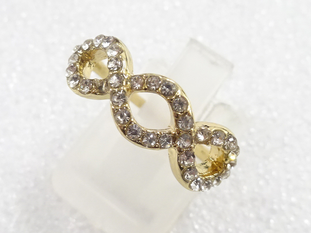 JAPANESE KIMONO / ANTIQUE CRYSTAL RING (SIZE 15.5)